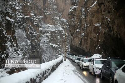 معابر لغزنده است رانندگان با سرعت مطمئنه و توجه به جلو برانند