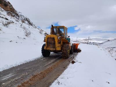 راه ۶۰ روستای برفگیر فریدونشهر اصفهان بازگشایی شد + فیلم