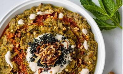 طرز تهیه کشک بادمجان با 2 روش+ فوت‌وفن‌ هایی که نمی‌دانستید