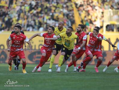 گزارش تصویری| سپاهان - پرسپولیس متفاوت با حضور فقط زنان!