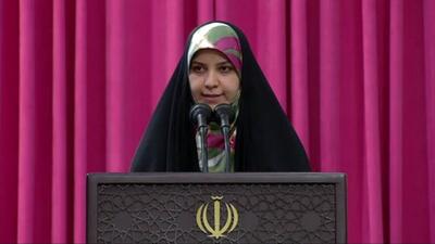 ببینید | انتقاد فعال حوزه تسهیلگری ازدواج از معیارهای مادی و ظاهری برخی جوانان برای ازدواج در دیدار امروز با رهبر انقلاب