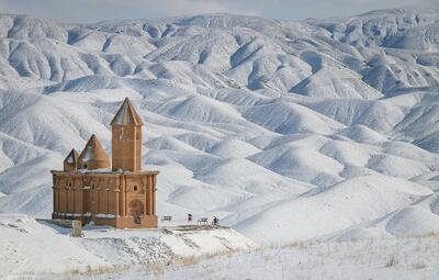 تصاویر هوایی از کلیسای هوهانس مقدس در برف