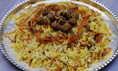 طرز تهیه رشته پلو مجلسی ویژه ناهار+ نکات خوشمزه‌تر شدن آن