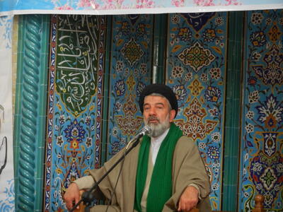 امام جمعه موقت همدان: وقایع اخیر سوریه پندآموز است