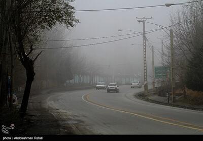 مه‌گرفتگی در گردنۀ هیراب/ تمام محورهای لرستان باز است - تسنیم