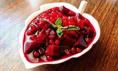 طرز تهیه ترشی انار و لبو قرمز+ نکات و فوت‌وفن‌ ها