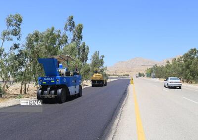 اجرای روکش آسفالت محور زرین‌آباد به روستای کاور دهلران در مراحل پایانی است