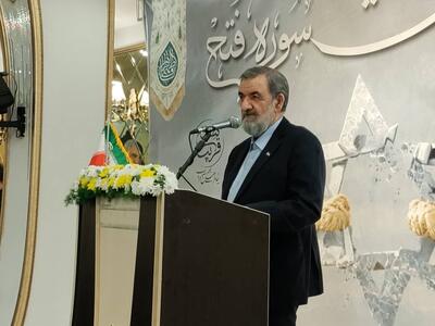 محسن رضایی: اجازه بازگشت به دوران قاجار و پهلوی را نمی‌دهیم