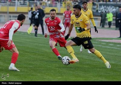 اکبری: دیدار سپاهان - پرسپولیس هم مانند دربی تهران است - تسنیم