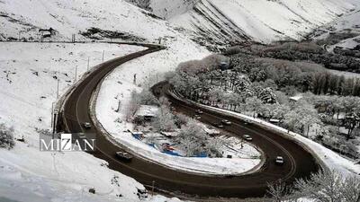 برف و باران در محور‌های شمالی و محور‌های مواصلاتی ۲۰ استان کشور