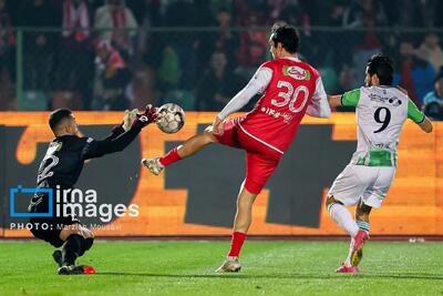 رکورد سنگربان جوان پرسپولیس شکسته شد؛ رفیعی بالاخره گل خورد