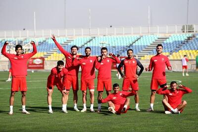 هوادار متمول پرسپولیسی‌ها را با دلار شارژ کرد