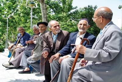 کمک ۱۷۰ میلیون‌ تومانی به سالمندان سراوانی