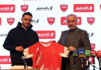 تمدید ستاره ازبک برای پرسپولیس میلیونی آب خورد - پارس فوتبال