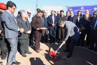 کلنگ‌زنی احداث پروژه کارخانه نورد میلگرد میبد