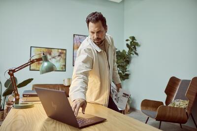 HP از نسل جدید لپ‌تاپ‌های 14 اینچی Elitebook رونمایی کرد