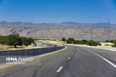 ۳۱۲ کیلومتر کریدور بزرگراهی نوار ساحلی جنوب مکران تا پایان دولت تکمیل می‌شود