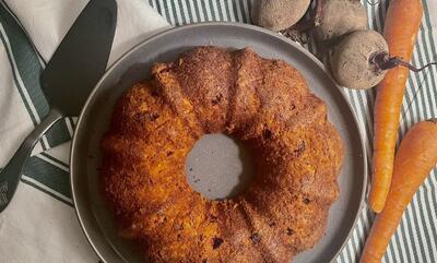 طرز تهیه کیک لبو و هویج برای عصرانه + نکات و فوت‌وفن‌ ها