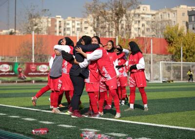 خبری مهم از زنان پرسپولیس در پلی‌آف! | روزنو