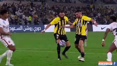 گل چهارم الاتحاد به الرائد توسط عوار - پارس فوتبال