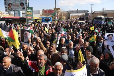 راهپیمایی «نصر» در بیش از ۱۰۰ نقطه فارس برگزار شد