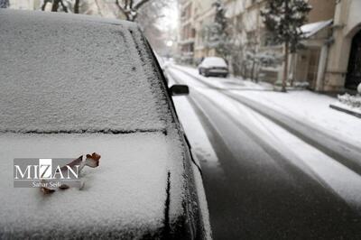 بارش باران و برف در مرکز و شرق کشور/هوا سردتر می‌شود