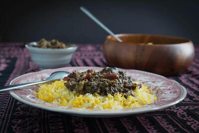 طرز تهیه قورمه سبزی خانگی و مجلسی ( ۴ تا ۱۰ نفر ) - چطور