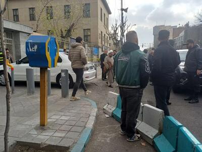 ایلنا: در پی ترور ۳ قاضی دیوان عالی کشور و یکی از محافظان‌شان، چندتن از کارکنان کاخ دادگستری به دستور دادستان بازداشت شدند / ساختمان دیوان عالی کشور تخلیه شد / تامین امنیت محل در اختیار نیروی انتظامی است