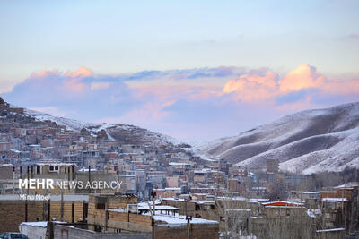 بارش برف در روستاهای دهرت و فودیج شهرستان بهاباد