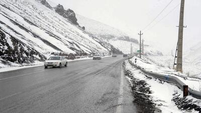 بارش برف و باران در جاده‌های ۱۰ استان کشور