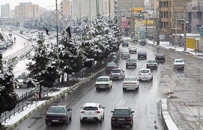 وضعیت هوای ارومیه: برف و سرمای صبحگاهی، کاهش بارش تا عصر