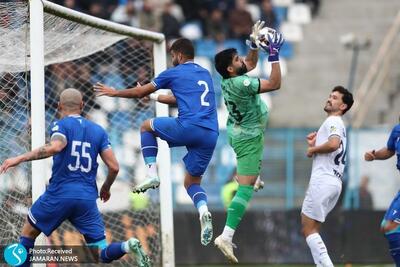 هفته ۱۷ لیگ برتر| ملوان 0-0 استقلال (نیمه دوم)+عکس