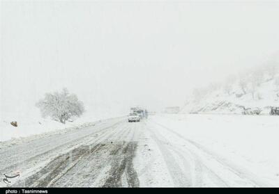 برف و باران در لرستان/ محورهای اصلی باز است - تسنیم