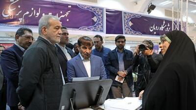 پزشکیان از نمایشگاه «پیشگامان پیشرفت» بازدید کرد