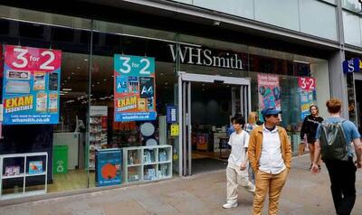 آیا WH Smith بخش خیابان اصلی خود را به فروش می‌رساند؟