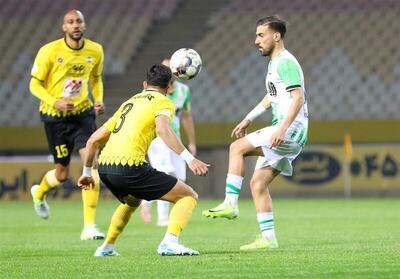 سپاهان 2-0 خیبر خرم آباد / شاگردان کارترون صدرنشین شدند