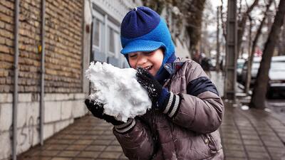 آغاز فعالیت سامانه بارشی در ۱۴ استان طی امرو/ برف و باران فردا به تهران و ۱۱ استان دیگر می‌رسد