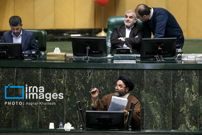 مصوبه مجلس درباره متناسب‌سازی حقوق بازنشستگان به مجمع تشخیص ارسال شد