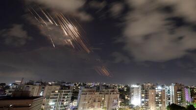 سردار شادمانی: جنگنده «سوخو ۳۵» خریداری شده است/  در عملیات وعده صادق موشک ها با موفقیت به اهداف اصابت کردند