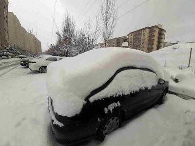 بارش برف و باران در استان‌های مرکزی؛ لباس گرم فراموش نشود!