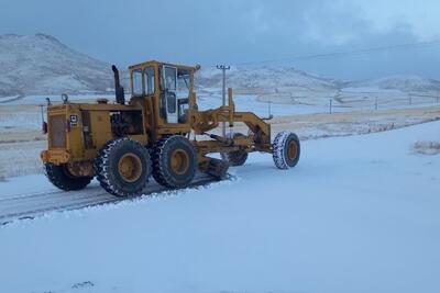 برفروبی راه روستایی نکا