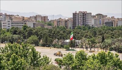 تناقض گویی در خصوص ساخت و ساز در پادگان ۰۶؛ تکلیف درختان جابه‌جا شده مشخص نشد/ درختان را قلع و قمع کردند تا برج ۳۰ طبقه بسازند