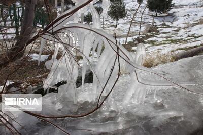 سرما و یخبندان در زنجان ادامه می‌یابد