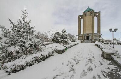 بارش شدید برف در همدان + فیلم