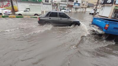 آبگرفتگی معابر و خیابان ها در آستانه اشرفیه