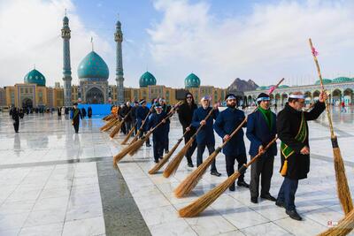 مراسم جاروکشی صحن مسجد مقدس جمکران+تصاویر