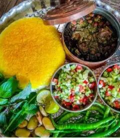 طرز تهیه قورمه سبزی تهرانی