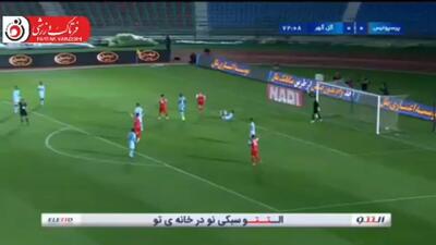 ویدیو| گل اول و زیبای پرسپولیس به گل گهر توسط سردار دورسون