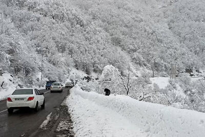 انجام ۱۷۵۰ کیلومتر برف‌روبی در سمنان/ امدادرسانی به ۳۰ خودروی گرفتار در برف شهمیرزاد + فیلم