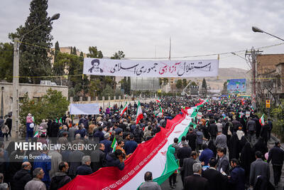 برگزاری راهپیمایی ۲۲ بهمن در ۹۵ نقطه آذربایجان شرقی